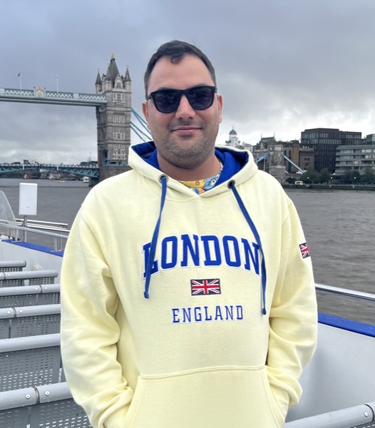 Naveen Bhavnani, Founder, LooksMatter